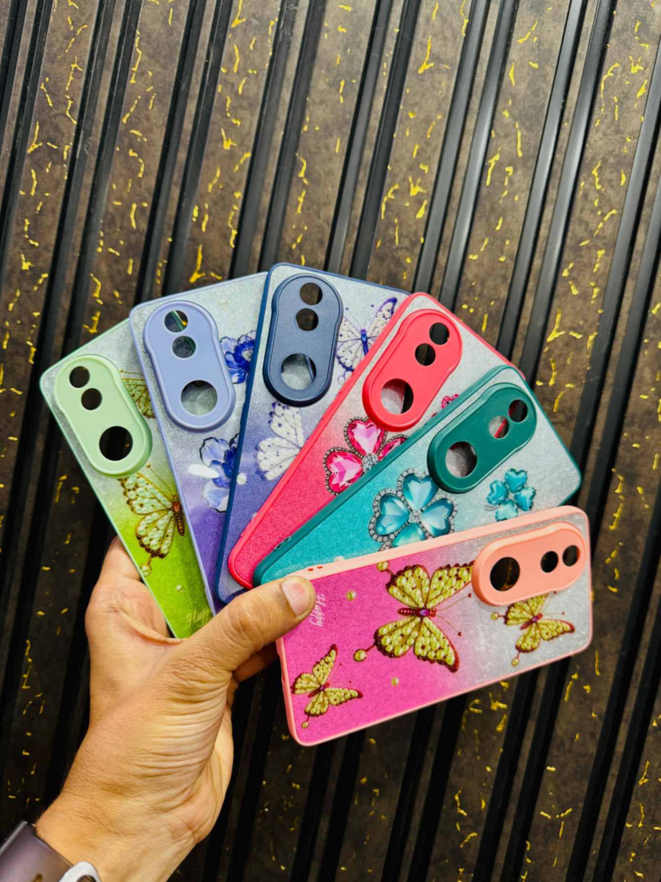 NEW BUTTERFLY 183 PCS LOTT PRICE 45*183=8235/-